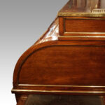 18thc. French mahogany cylinder desk - Image 3