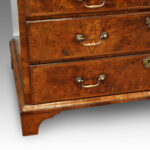 18thc. walnut bureau - Image 9