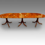 Regency style mahogany 3 pillar dining table - Image 6
