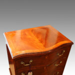 1920's small mahogany serpentine chest - Image 6