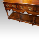 19thc. oak pot board dresser base - Image 10