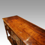 19thc. oak pot board dresser base - Image 4