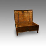 Antique Colonial hardwood large coffee table trunk - Image 2
