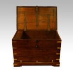Antique teak brass bound travelling strongbox - Image 3