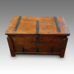 Antique hardwood merchant chest - Image 5