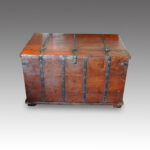 Antique iron bound merchants chest - Image 2