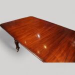 Antique mahogany extending dining table - Image 4