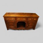 Antique oak dog kennel dresser - Image 3