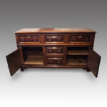 Antique George III oak dresser - Image 3
