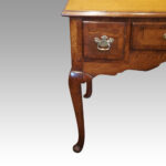 Antique oak lowboy - Image 5