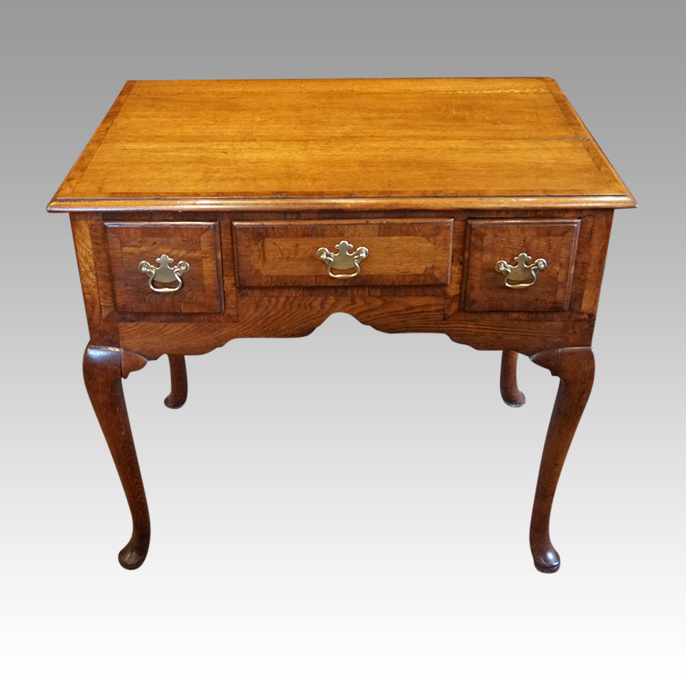 Antique-oak-lowboy.jpg Antique oak lowboy - Image 1