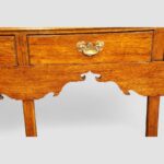 19thc. oak pot board dresser base - Image 11