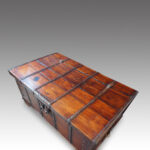 Antique merchants chest - Image 2