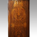Antique walnut cylinder drinks cabinet - Image 5