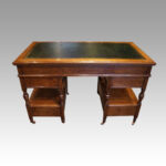 Art Nouveau oak pedestal desk - Image 8