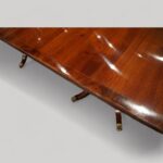 Edwardian mahogany 3 pillar dining table - Image 10