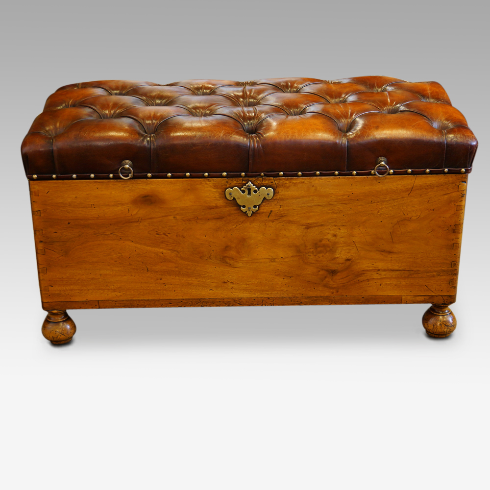 Camphor-wood-ottoman.jpg Antique Camphor wood ottoman - Image 1