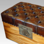 Camphorwood ottoman - Image 5