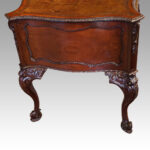 Chippendale revival mahogany desk - Image 8