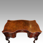 Chippendale revival mahogany desk - Image 5