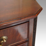 Chippendale style mahogany chest - Image 3