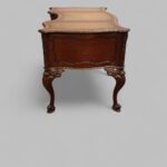 Chippendale revival mahogany desk - Image 10
