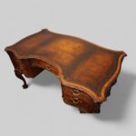 Chippendale revival mahogany desk - Image 6