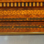 Dutch amboyna inlaid display cabinet - Image 7