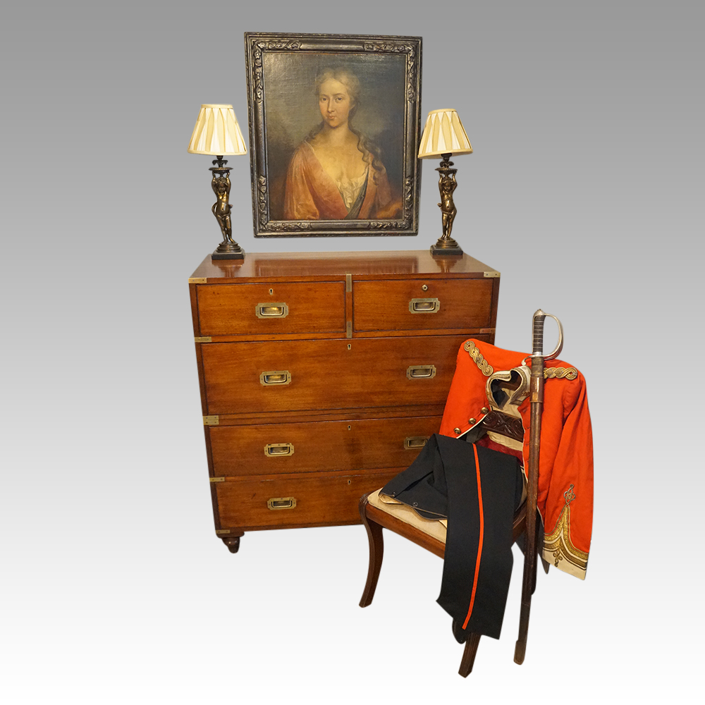 DSC00605.jpg Victorian campaign chest - Image 1