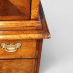 Early18thc walnut escritoire - Image 8