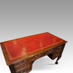 Edwardian Chippendale mahogany desk - Image 6