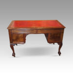 Edwardian Chippendale mahogany desk - Image 8