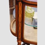 Edwardian Satinwood bijouterie cabinet - Image 5