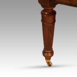 Edwardian circular extending dining table - Image 7