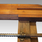 Edwardian circular extending dining table - Image 6