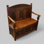 Edwardian golden oak settle - Image 2