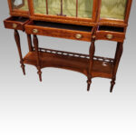 Edwardian inlaid mahogany display cabinet - Image 12