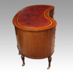 Edwardian inlaid mahogany kidney desk - Image 5