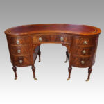 Edwardian inlaid mahogany kidney desk - Image 6