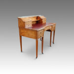 Edwardian inlaid satinwood desk - Image 3