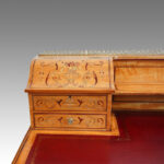 Edwardian inlaid satinwood desk - Image 2