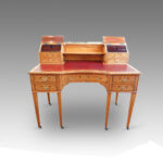 Edwardian inlaid satinwood desk - Image 4