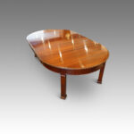 Edwardian round mahogany extending dining table - Image 3