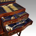Edwardian mahogany canteen of cutlery - Image 5