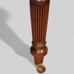 Edwardian mahogany circular dining table - Image 2
