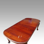 Edwardian mahogany extending dining table - Image 2
