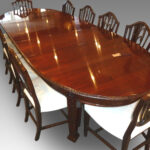 Edwardian mahogany Waring & Gillow dining table - Image 6