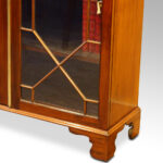 Edwardian mahogany glazed bookcase - Image 3
