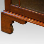 Edwardian mahogany glazed bookcase - Image 2