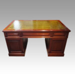 Edwardian mahogany large pedestal desk - Image 5
